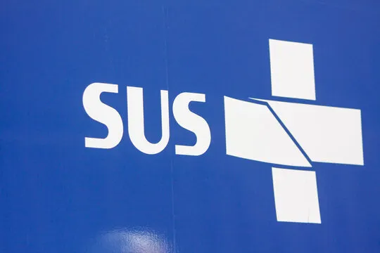 Controle de Gastos e Insumos Hospitalares: Como um Sistema Integrado Pode Transformar a Gestão da Saúde Pública